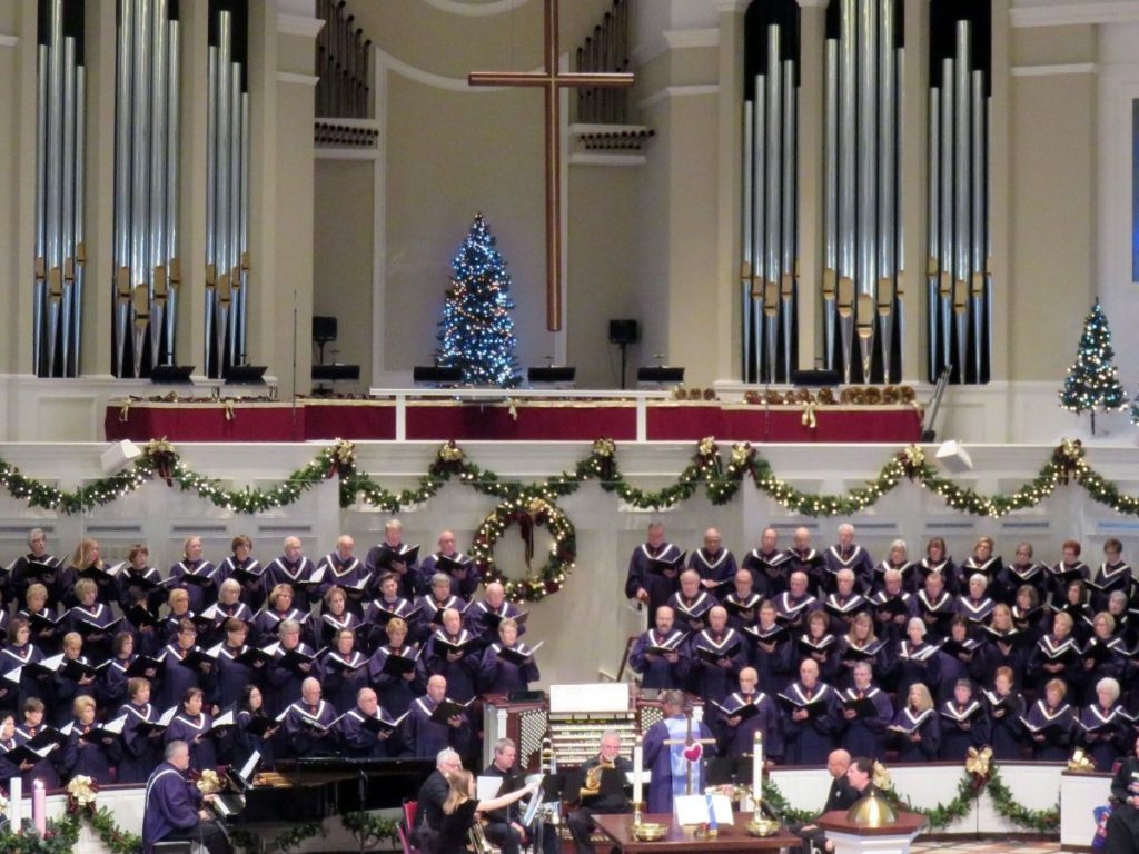 Christmas Sanctuary 43